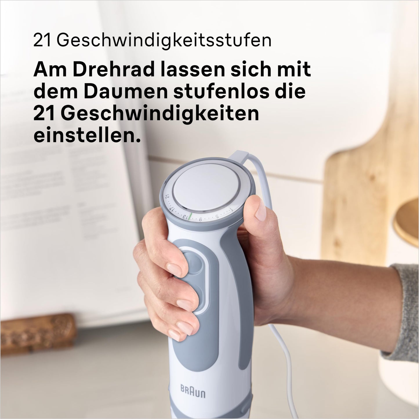 Braun hand blender (MQ 5235WH) with stainless steel blender base: 1000 watts, including 3-piece accessory set