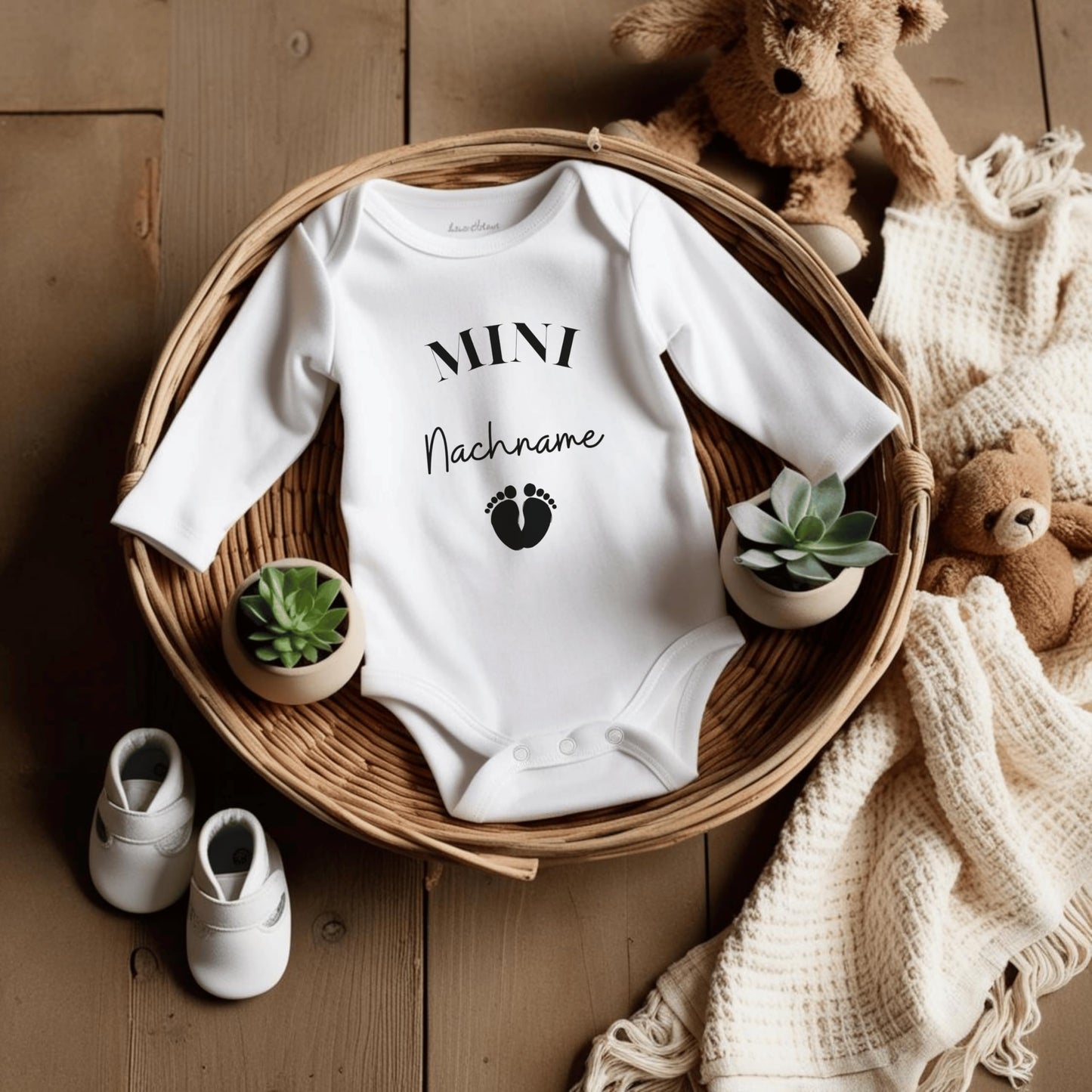 MINI Surname - Baby Bodysuit for 'Pregnancy Announcement' | Personalized Bodysuit: Long Sleeve, White (0-3M)